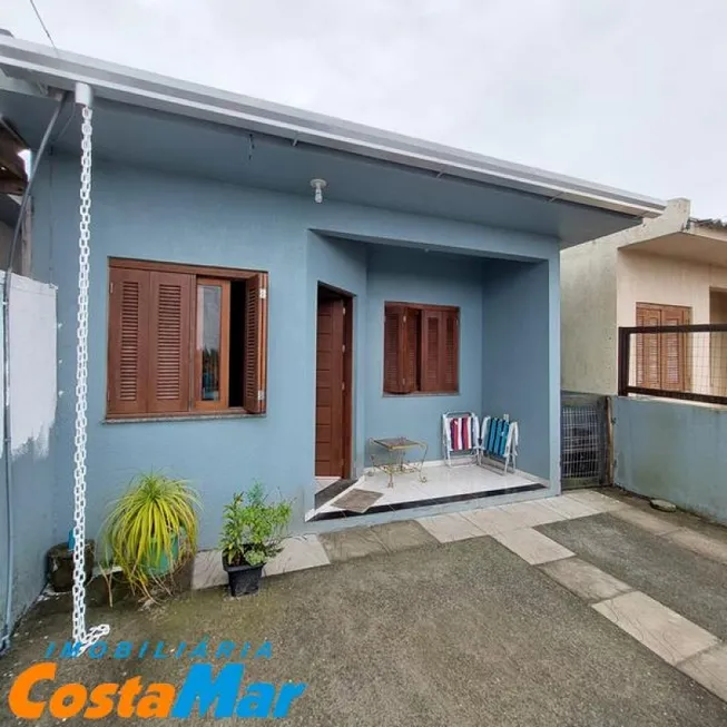 Foto 1 de Casa com 2 Quartos à venda, 80m² em Zona Nova, Tramandaí