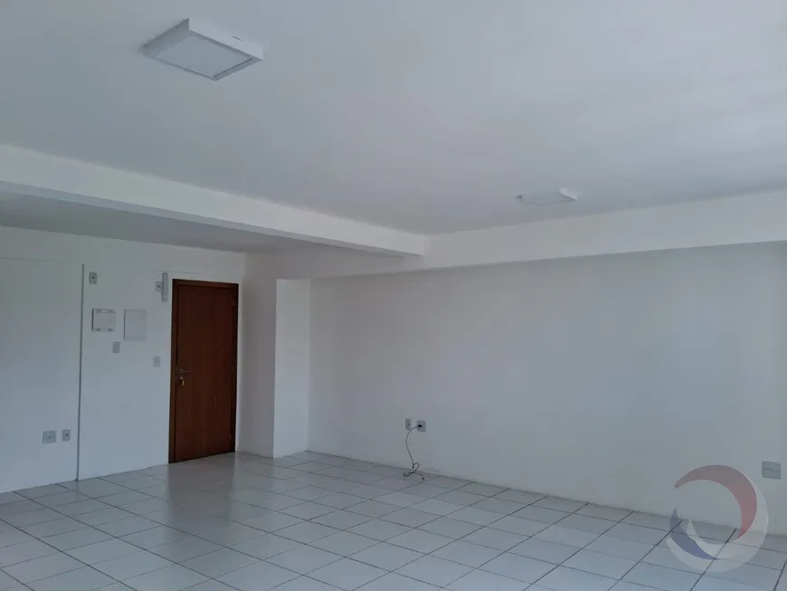 Foto 1 de Ponto Comercial à venda, 43m² em Rio Caveiras, Biguaçu