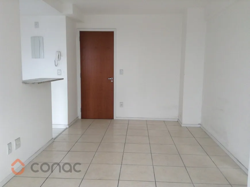 Foto 1 de Apartamento com 2 Quartos à venda, 48m² em Del Castilho, Rio de Janeiro