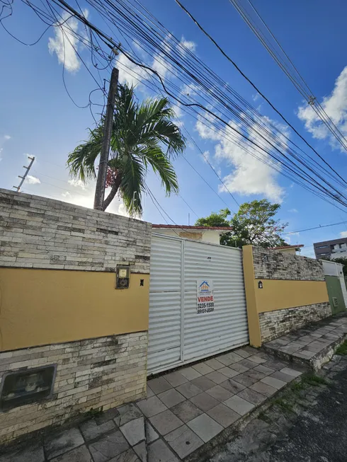 Foto 1 de Casa com 3 Quartos à venda, 95m² em João Agripino, João Pessoa
