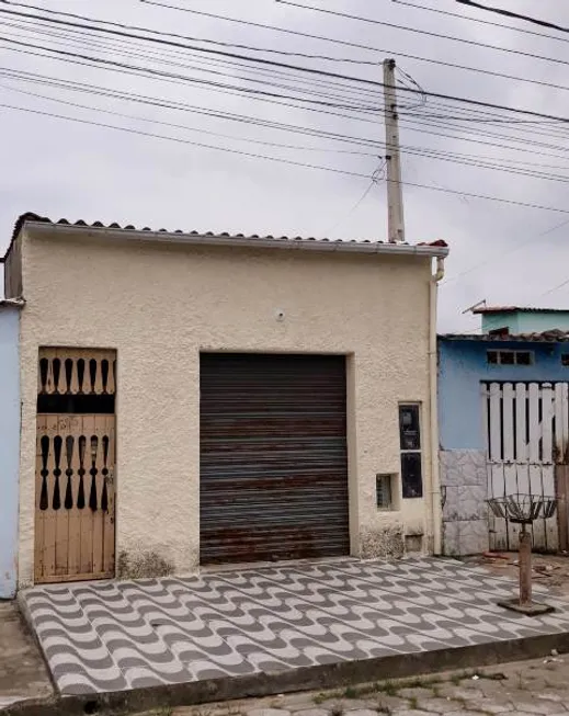Foto 1 de Casa com 2 Quartos à venda, 47m² em Jardim Oásis, Itanhaém