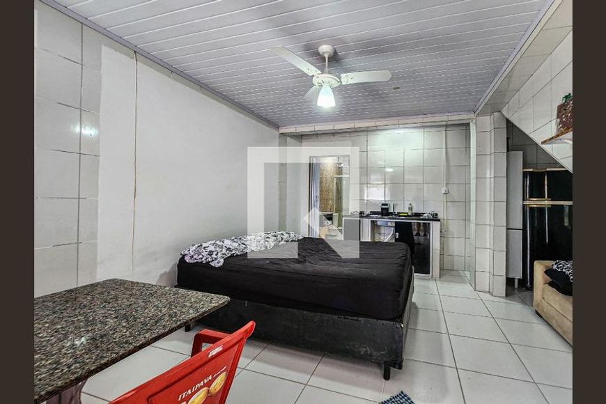 Foto 1 de Apartamento com 1 Quarto para alugar, 92m² em Enseada, Guarujá