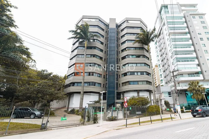 Foto 1 de Apartamento com 4 Quartos à venda, 160m² em Centro, Florianópolis