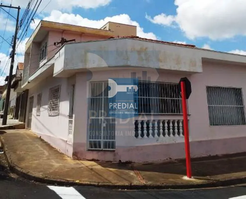 Foto 1 de Casa com 3 Quartos à venda, 118m² em Vila Lutfalla, São Carlos