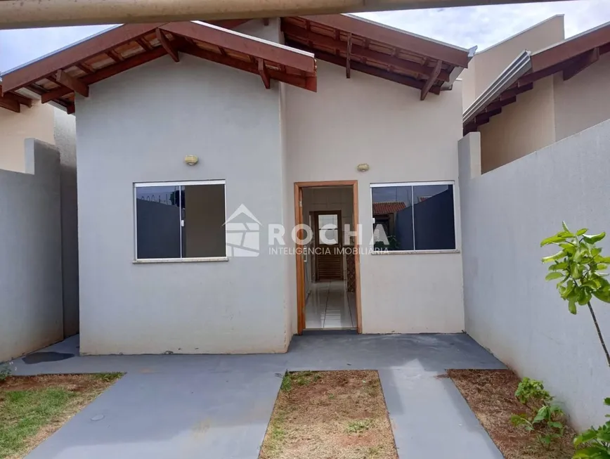 Foto 1 de Casa com 2 Quartos à venda, 45m² em Jardim Anache, Campo Grande