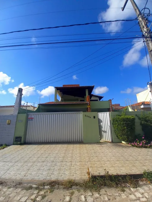 Foto 1 de Casa com 5 Quartos à venda, 300m² em Neópolis, Natal