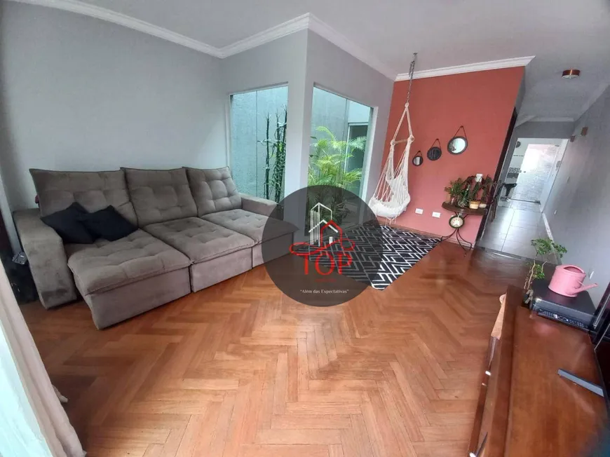 Foto 1 de Sobrado com 3 Quartos à venda, 221m² em Jardim Cambui, Santo André