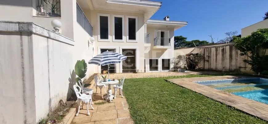 Foto 1 de Casa com 6 Quartos à venda, 641m² em Morumbi, São Paulo