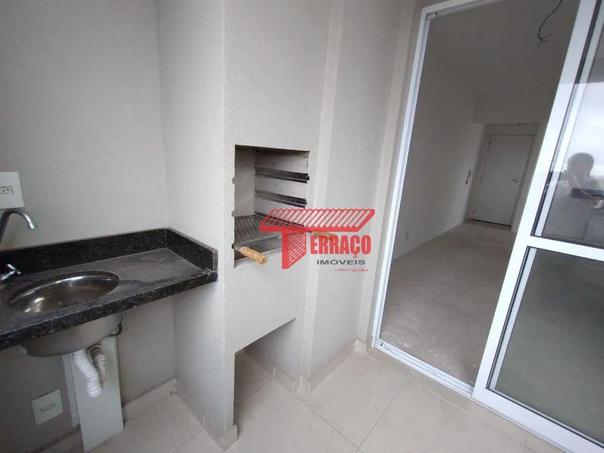 Foto 1 de Apartamento com 2 Quartos à venda, 59m² em Vila Tibirica, Santo André