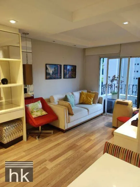 Foto 1 de Apartamento com 2 Quartos à venda, 54m² em Bela Vista, São Paulo