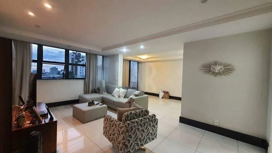 Foto 1 de Apartamento com 4 Quartos à venda, 230m² em Cruzeiro, Belo Horizonte