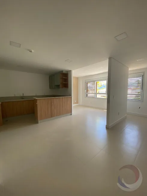 Foto 1 de Apartamento com 1 Quarto à venda, 45m² em Lagoa da Conceição, Florianópolis