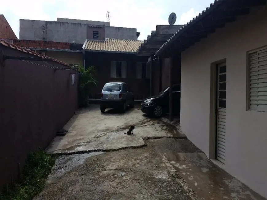 Foto 1 de Casa de Condomínio com 3 Quartos à venda, 70m² em Centro, Louveira