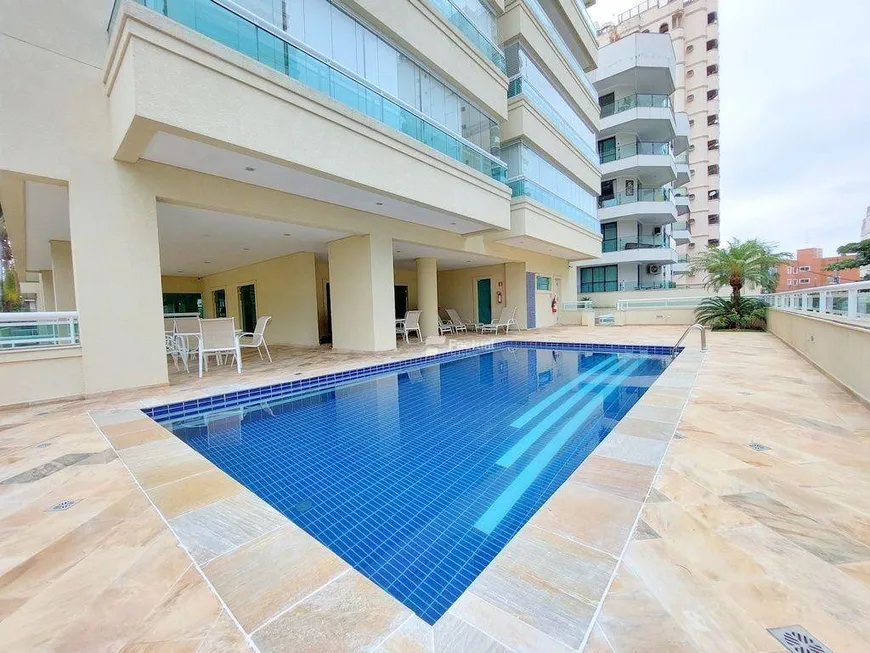 Foto 1 de Apartamento com 4 Quartos à venda, 143m² em Enseada, Guarujá