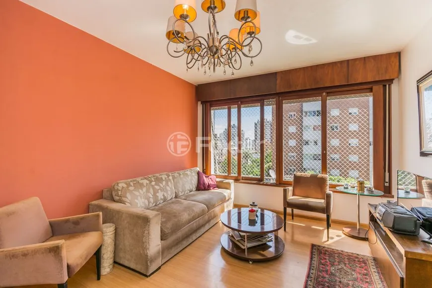 Foto 1 de Apartamento com 3 Quartos à venda, 103m² em Moinhos de Vento, Porto Alegre