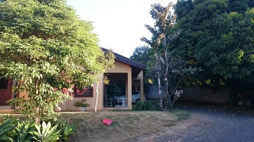 Foto 1 de Casa com 3 Quartos à venda, 200m² em Santa FE, Itapira