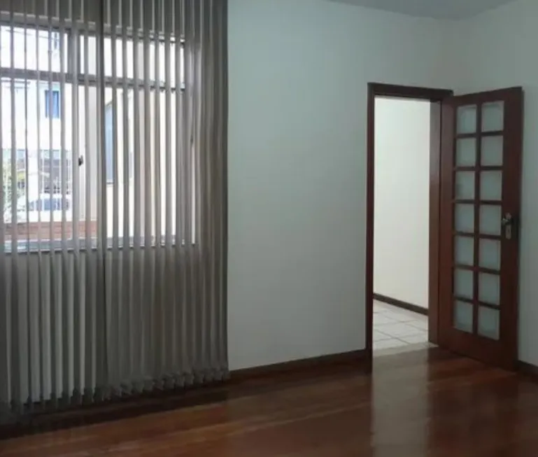 Foto 1 de Apartamento com 3 Quartos à venda, 80m² em Itapuã, Salvador