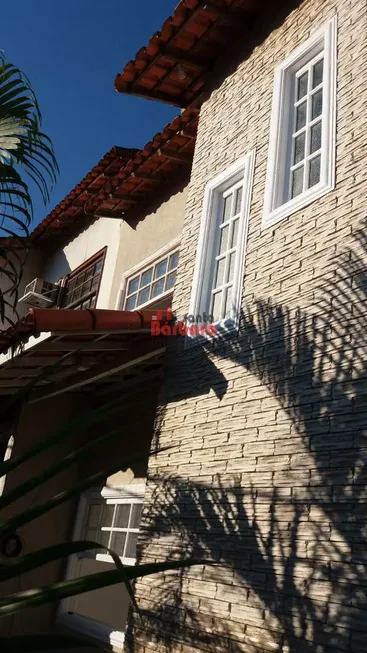 Foto 1 de Casa com 2 Quartos à venda, 97m² em Sapê, Niterói