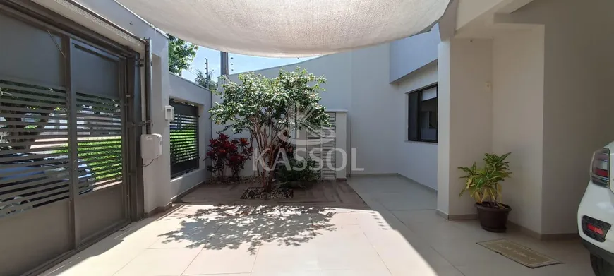 Foto 1 de Sobrado com 2 Quartos à venda, 164m² em Country, Cascavel