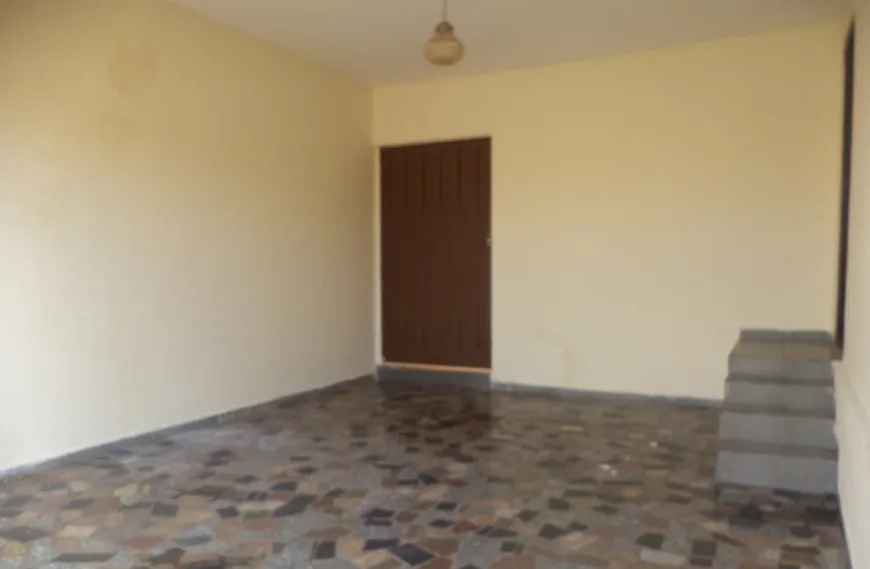 Foto 1 de Casa com 3 Quartos à venda, 100m² em Vila Piza, Limeira