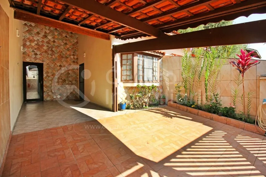 Foto 1 de Casa com 3 Quartos à venda, 128m² em Balneario Arpoador , Peruíbe