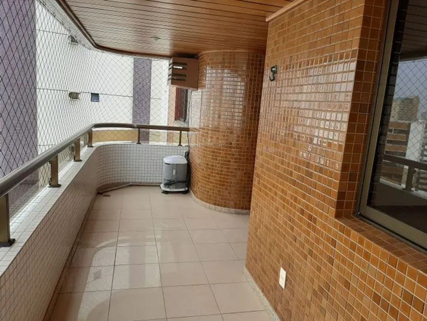 Foto 1 de Apartamento com 4 Quartos para alugar, 150m² em Pituba, Salvador