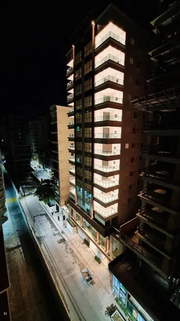 Foto 1 de Apartamento com 4 Quartos à venda, 182m² em Meia Praia, Itapema