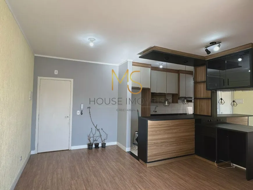 Foto 1 de Apartamento com 1 Quarto para alugar, 54m² em Jardim Barbacena, Cotia