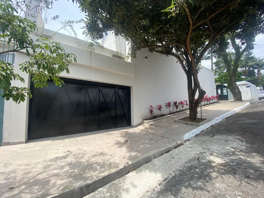 Foto 1 de Casa com 4 Quartos para alugar, 300m² em Planalto Paulista, São Paulo