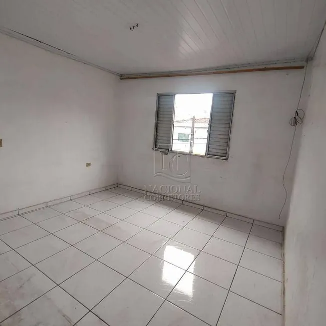 Foto 1 de Casa com 2 Quartos à venda, 199m² em Condominio Maracana, Santo André