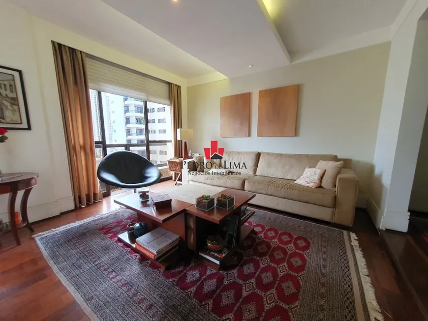 Foto 1 de Apartamento com 3 Quartos à venda, 189m² em Vila Regente Feijó, São Paulo
