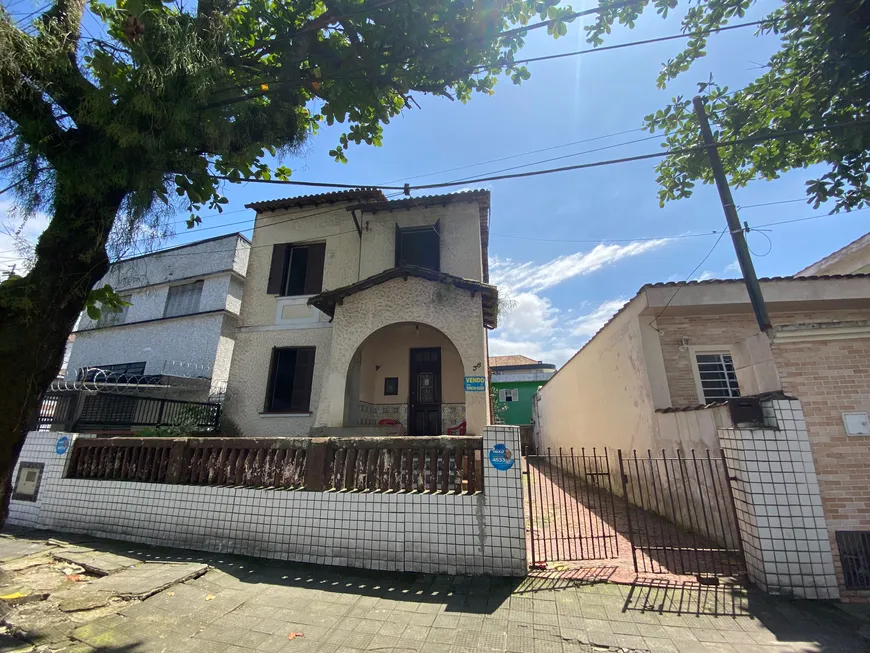 Foto 1 de Sobrado com 3 Quartos à venda, 250m² em Vila Belmiro, Santos