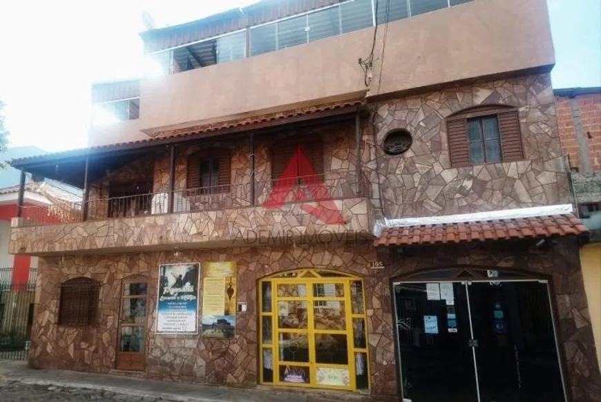 Foto 1 de Prédio Comercial à venda, 400m² em Centro, São Thomé das Letras