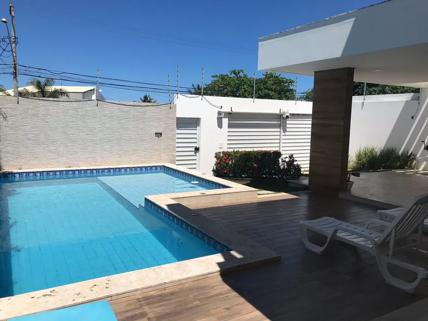 Foto 1 de Casa com 5 Quartos à venda, 375m² em Vilas do Atlantico, Lauro de Freitas