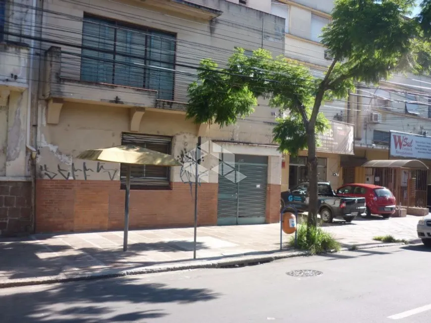 Foto 1 de Casa com 5 Quartos à venda, 250m² em São Geraldo, Porto Alegre