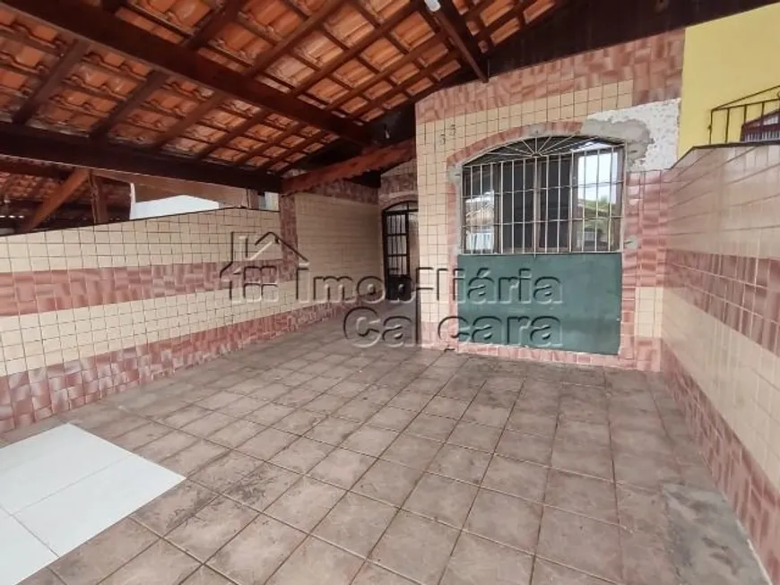 Foto 1 de Casa com 2 Quartos à venda, 155m² em Jardim Imperador, Praia Grande