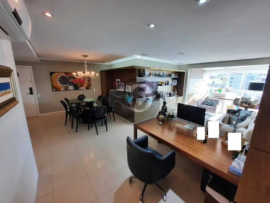 Foto 1 de Apartamento com 3 Quartos à venda, 148m² em Centro, Florianópolis