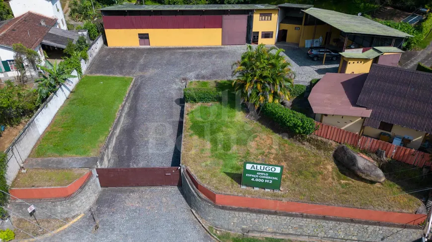 Foto 1 de Galpão/Depósito/Armazém para alugar, 2000m² em Duas Pedras, Nova Friburgo