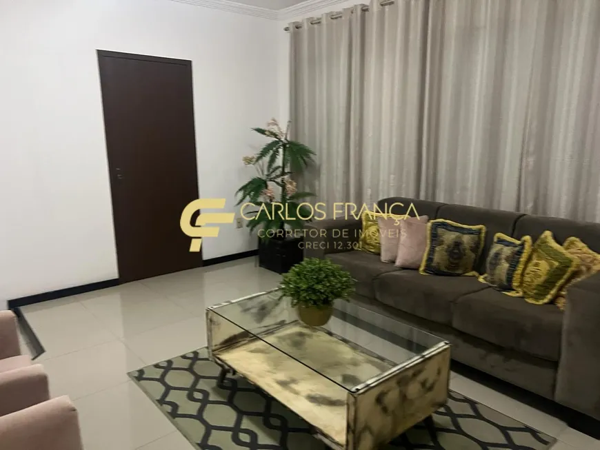 Foto 1 de Casa com 4 Quartos à venda, 220m² em Conceição, Feira de Santana