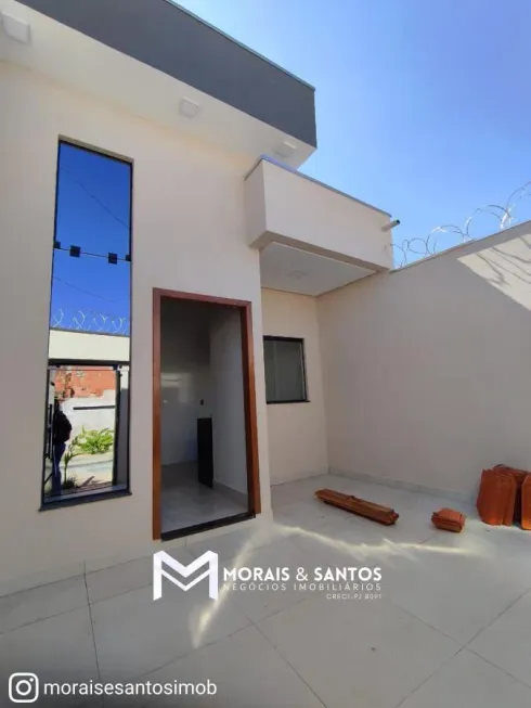 Foto 1 de Casa com 2 Quartos à venda, 130m² em Interlagos, Montes Claros