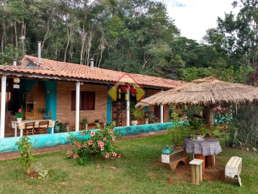 Foto 1 de Fazenda/Sítio com 2 Quartos à venda, 250m² em , Lagoinha