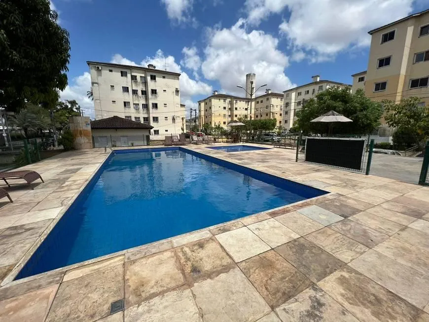Foto 1 de Apartamento com 3 Quartos à venda, 49m² em Messejana, Fortaleza