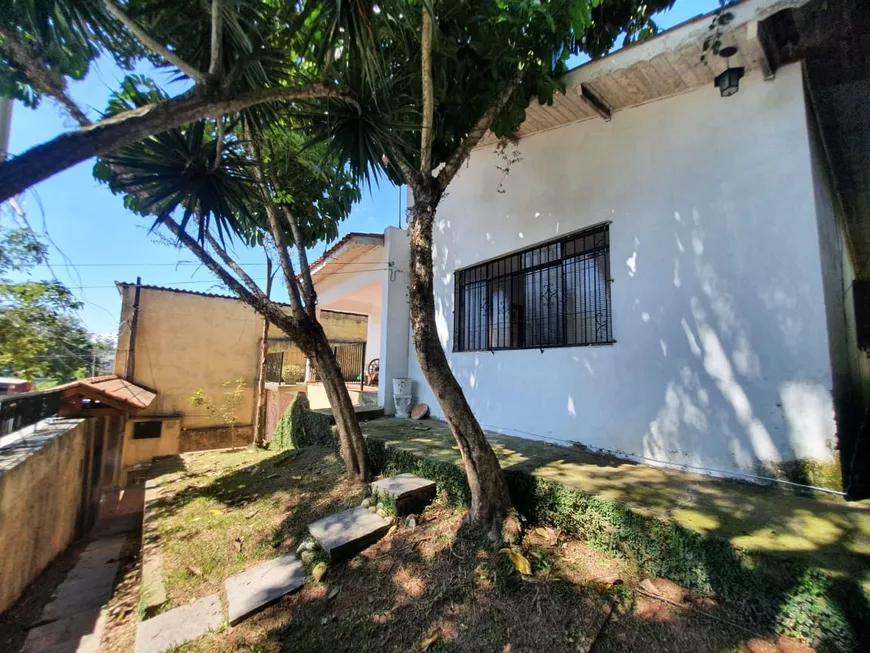 Foto 1 de Casa com 3 Quartos à venda, 158m² em Jardim Novo Embu, Embu das Artes