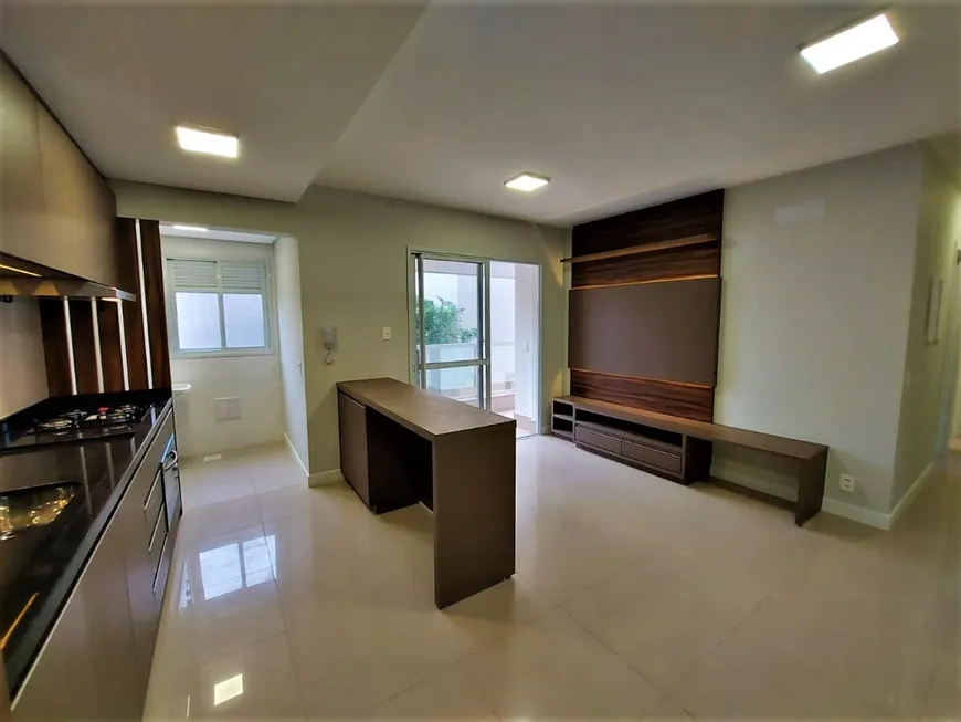 Foto 1 de Apartamento com 2 Quartos à venda, 76m² em Itacorubi, Florianópolis