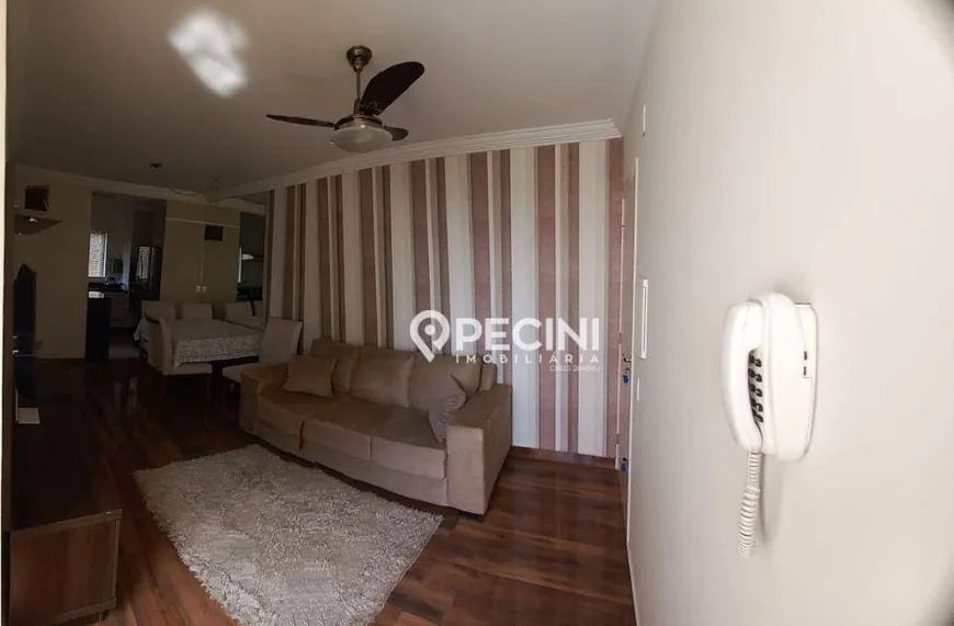 Foto 1 de Apartamento com 2 Quartos à venda, 49m² em Jardim Guanabara, Rio Claro