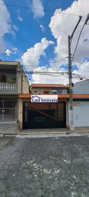 Foto 1 de Casa com 4 Quartos à venda, 230m² em Vila Osasco, Osasco