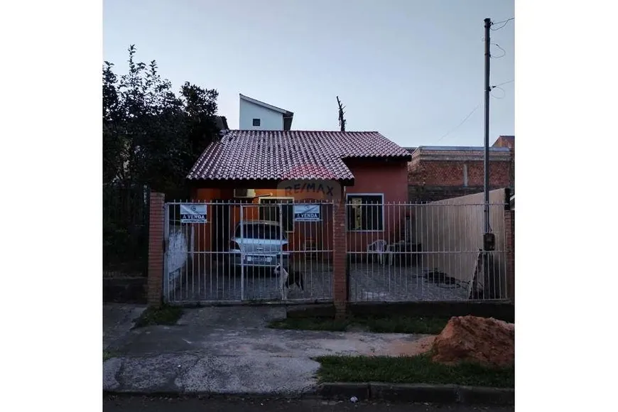 Foto 1 de Casa com 2 Quartos à venda, 54m² em Jardim Algarve, Alvorada