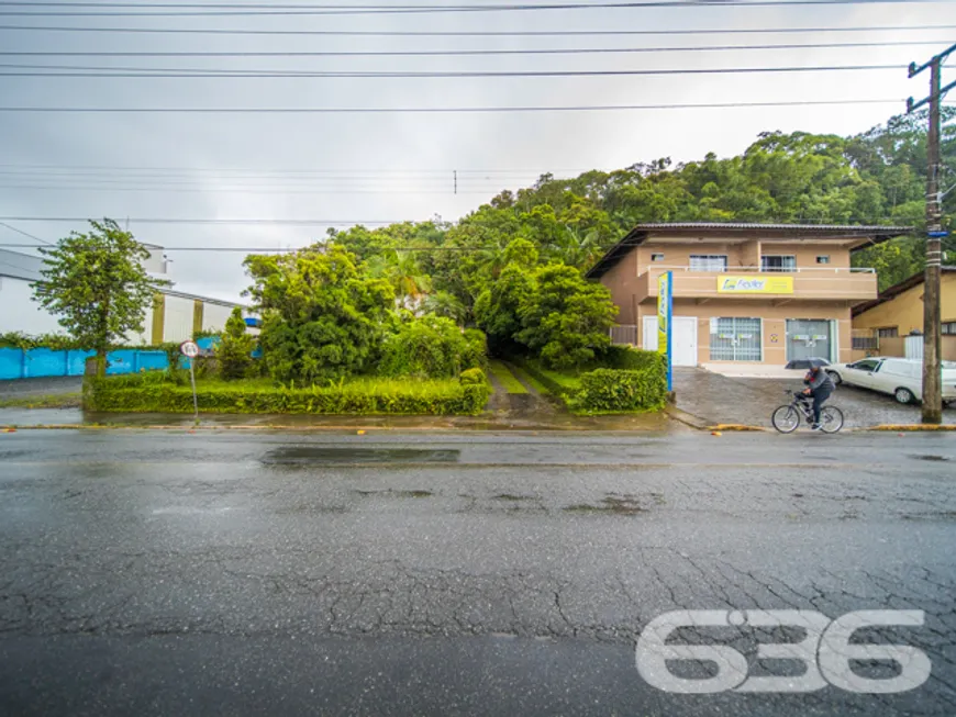 Foto 1 de Lote/Terreno à venda, 1393m² em Santo Antônio, Joinville