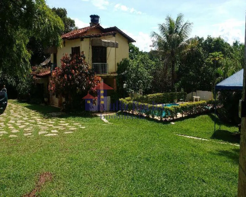 Foto 1 de Fazenda/Sítio com 7 Quartos à venda, 102000m² em Centro, Santo Antônio do Descoberto