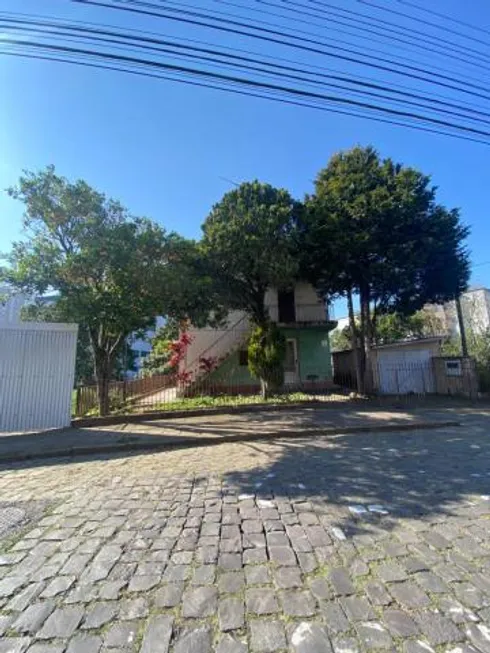 Foto 1 de Casa com 2 Quartos à venda, 90m² em Panazzolo, Caxias do Sul